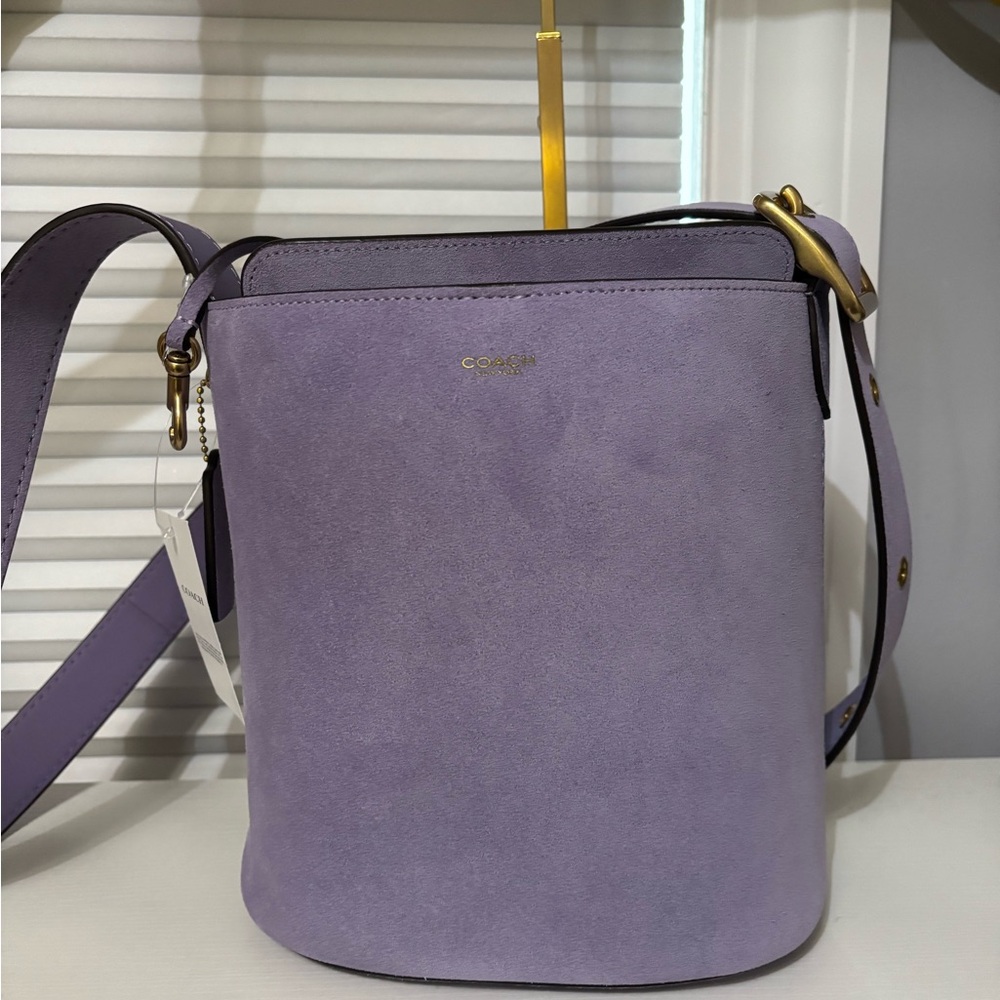 NWT Coach Bleeker Bucket 21